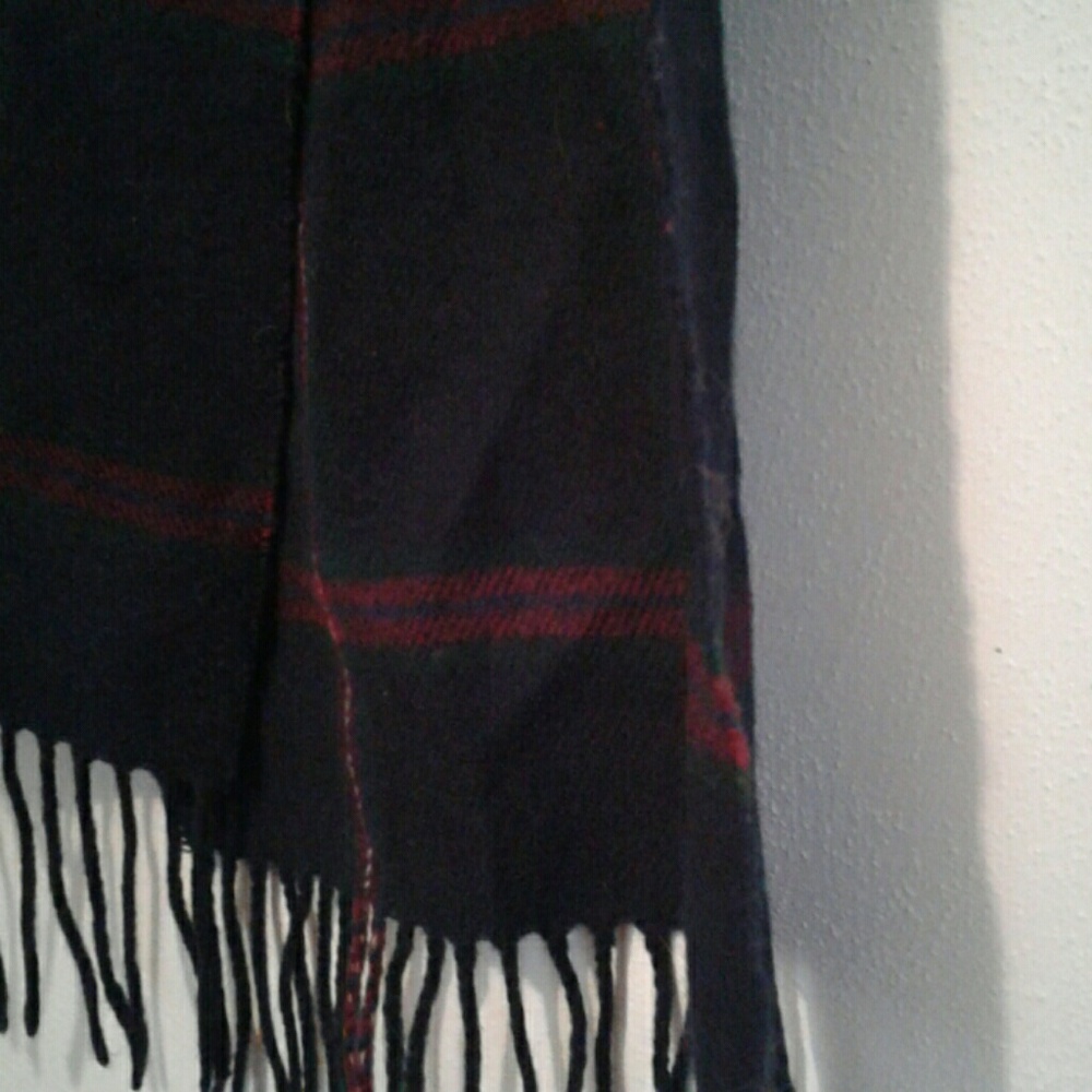 Wool touch Scarf - Picture 5 of 5